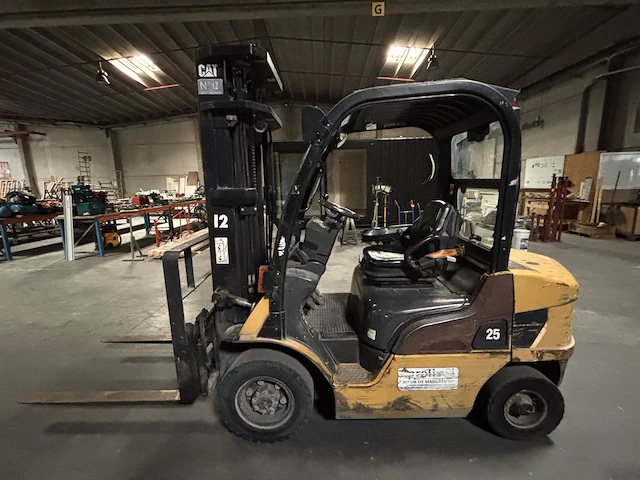 Heftruck cat - afbeelding 1 van  9