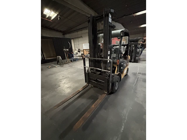 Heftruck cat - afbeelding 2 van  9