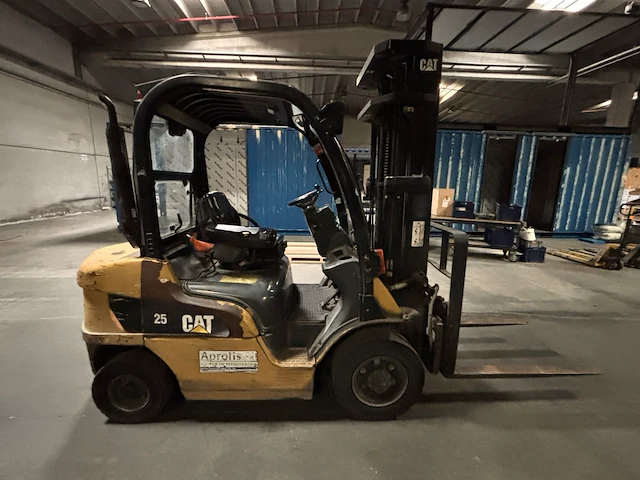 Heftruck cat - afbeelding 6 van  9