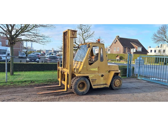 Heftruck caterpillar diesel 7000kg - afbeelding 1 van  1
