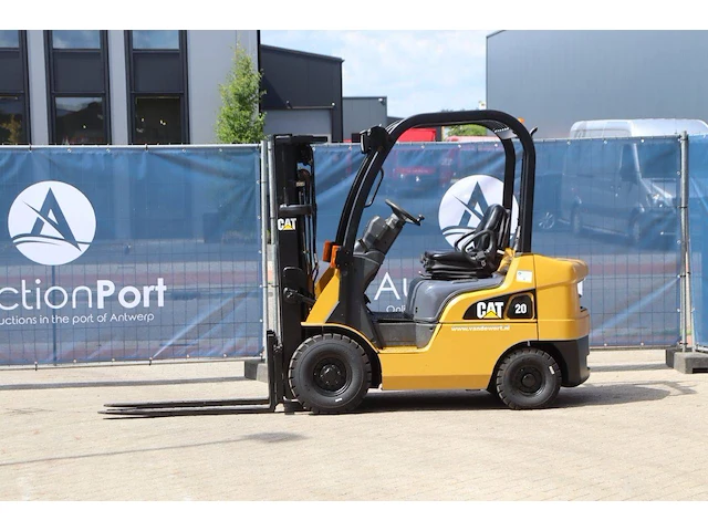 Heftruck caterpillar dp20cn diesel 2000kg 4.2m 2006 - afbeelding 1 van  1