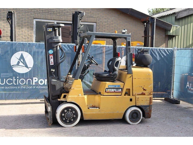 Heftruck caterpillar gc45k lpg 4500kg 3.3m 2002 - afbeelding 1 van  1