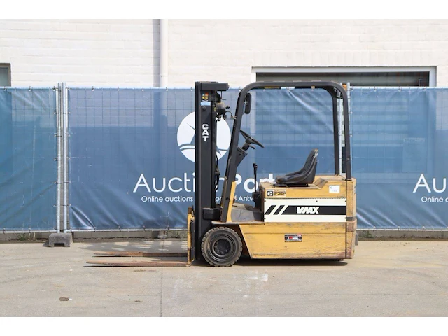 Heftruck caterpillar vmax elektrisch - afbeelding 1 van  1