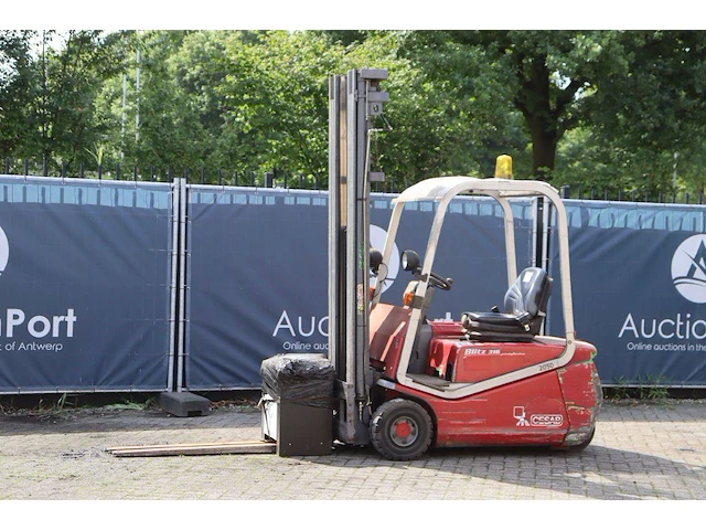Heftruck cesab blitz316 elektrisch 1600kg 3.17m 2001 - afbeelding 1 van  1