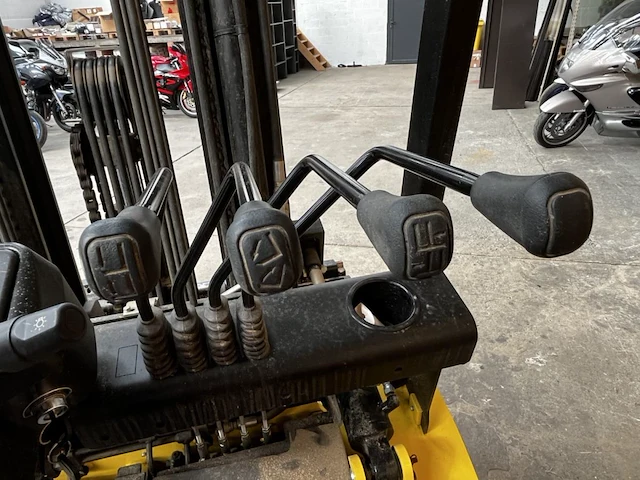 Heftruck counterbalance lift- truck efl-302 - afbeelding 11 van  23