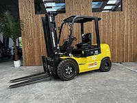 Heftruck counterbalance lift- truck efl-302