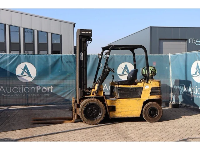 Heftruck daewoo g25s lpg 2500kg - afbeelding 1 van  1