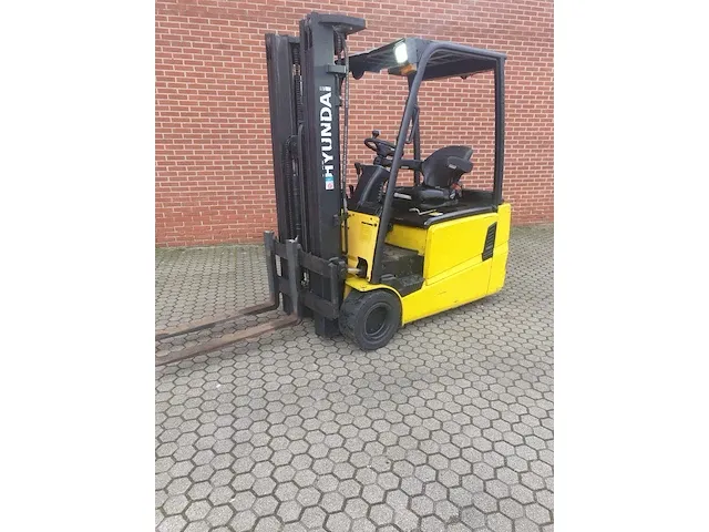Heftruck hyundai 18bt-9 elektrisch 1600kg - afbeelding 1 van  1