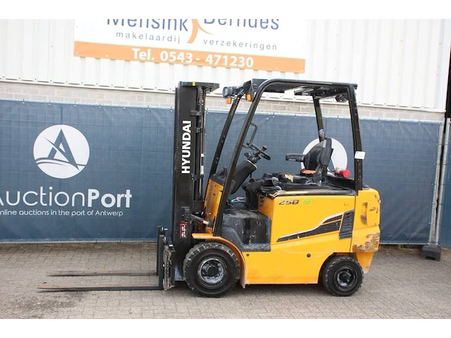 Heftruck hyundai 25b-9 elektrisch 2500kg 3.3m 2019 - afbeelding 1 van  1