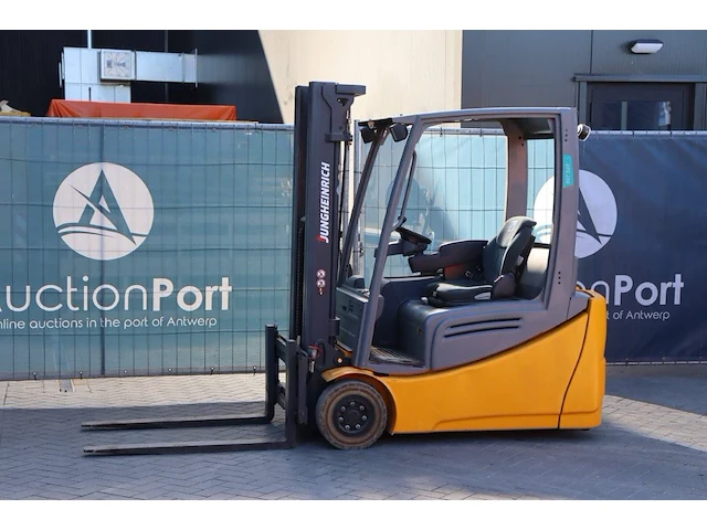 Heftruck jungheinrich efg 216 elektrisch 1600kg 4.5m 2016 - afbeelding 1 van  1