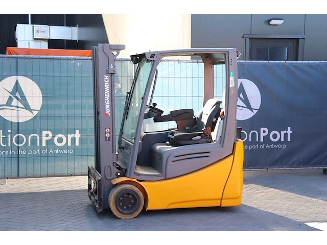Heftruck jungheinrich efg 216k elektrisch 1600kg 3.0m 2017 - afbeelding 1 van  1