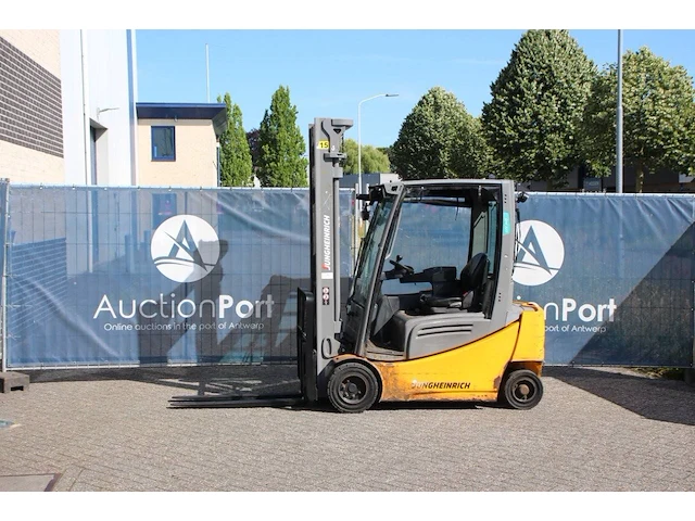 Heftruck jungheinrich efg 320 elektrisch 2000kg 4.0m 2019 - afbeelding 1 van  1
