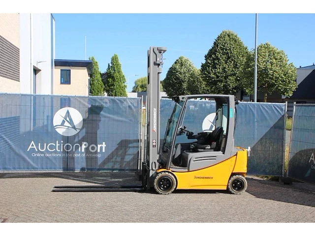 Heftruck jungheinrich efg 320 elektrisch 2000kg 7.0m 2019 - afbeelding 1 van  1