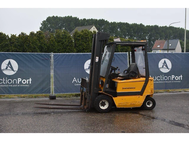 Heftruck jungheinrich elektrisch 2400kg - afbeelding 1 van  1