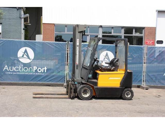 Heftruck jungheinrich elektrisch - afbeelding 1 van  1