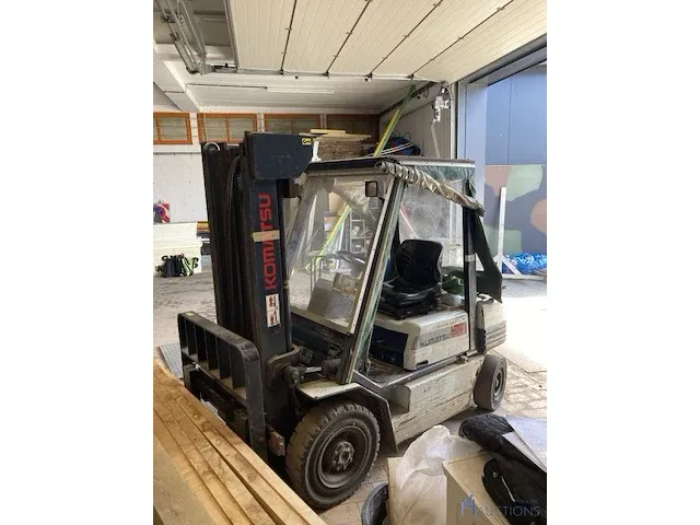 Heftruck komatsu - afbeelding 1 van  8