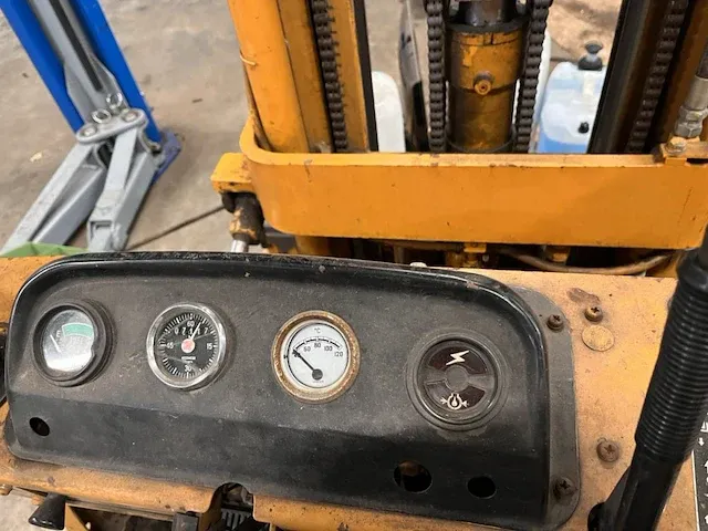 Heftruck komatsu - afbeelding 6 van  12