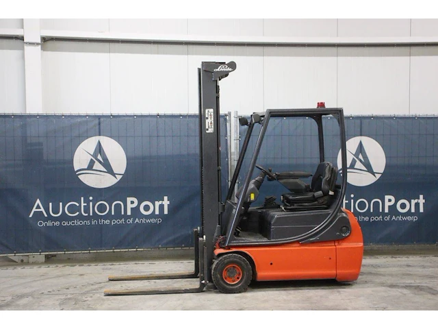 Heftruck linde e16c-02 elektrisch 1600kg 4.85m 2000 - afbeelding 1 van  1