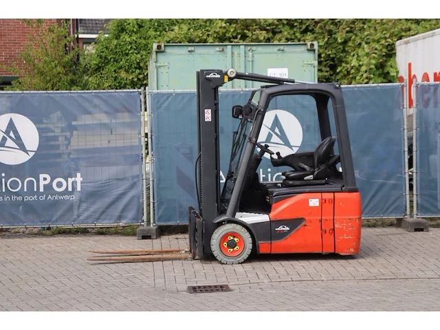Heftruck linde e16c-02 elektrisch 1600kg 7.0m 2016 - afbeelding 1 van  1