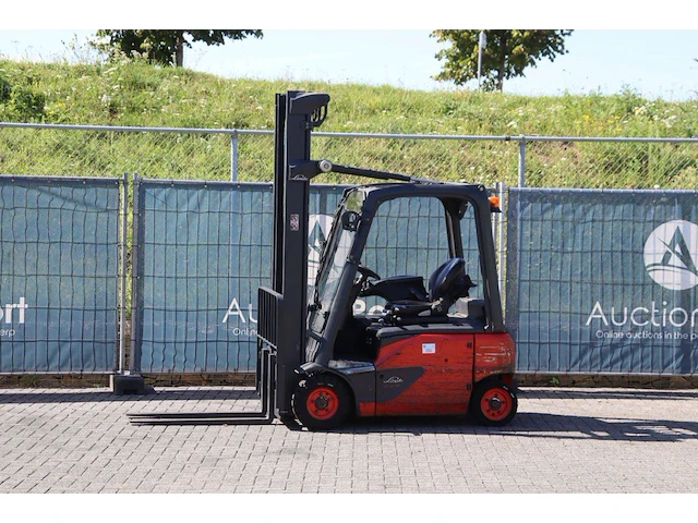 Heftruck linde e16p-02 elektrisch 1600kg 5.5m 2020 - afbeelding 1 van  1
