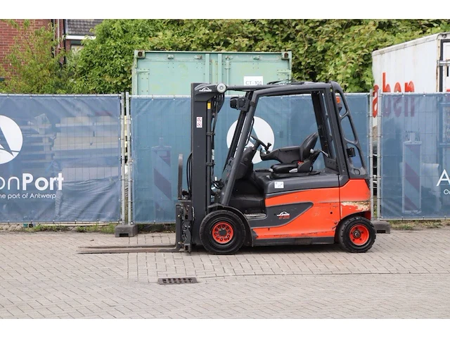 Heftruck linde e25-01 elektrisch 2500kg 2018 - afbeelding 1 van  1