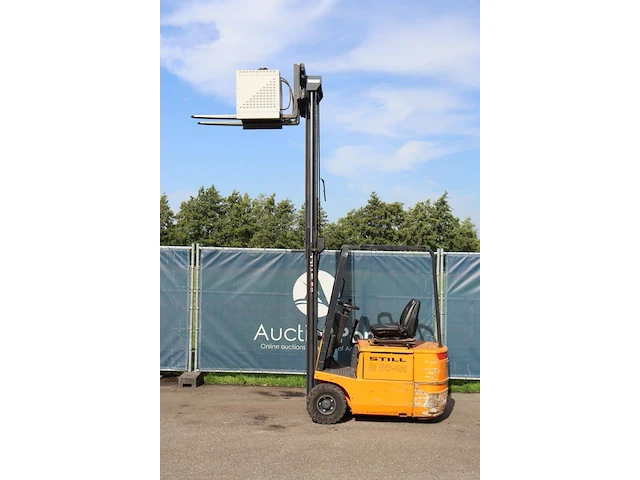 Heftruck linde e25-01 elektrisch 2500kg 4.58m 2018 - afbeelding 1 van  1