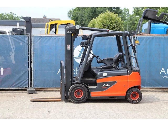 Heftruck linde e25 elektrisch 2500kg 7.0m 2018 - afbeelding 1 van  1