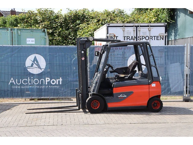 Heftruck linde e25l-01 elektrisch 2500kg 4.7m 2011 - afbeelding 1 van  1