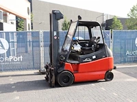 Heftruck linde e30/02/600 elektrisch 3000kg 5.6m 2008 - afbeelding 1 van  1