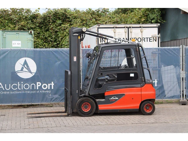 Heftruck linde e30l-01 elektrisch 3000kg 4.2m 2017 - afbeelding 1 van  1