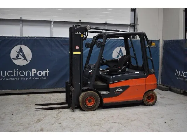 Heftruck linde e30l-01 elektrisch 3000kg - afbeelding 1 van  1