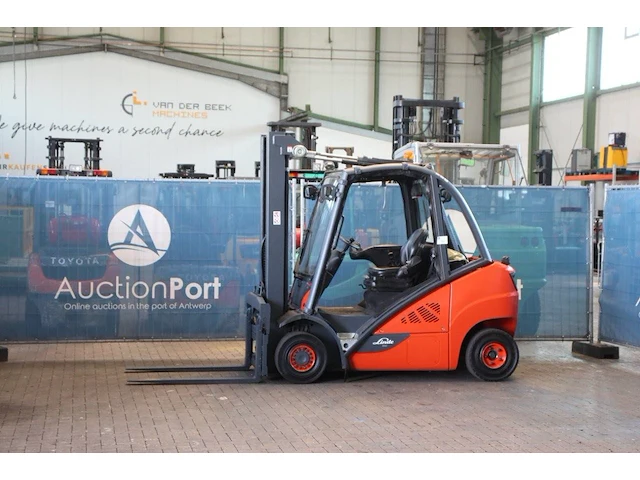 Heftruck linde h25t-02 lpg 2500kg 4.65m 2015 - afbeelding 1 van  1