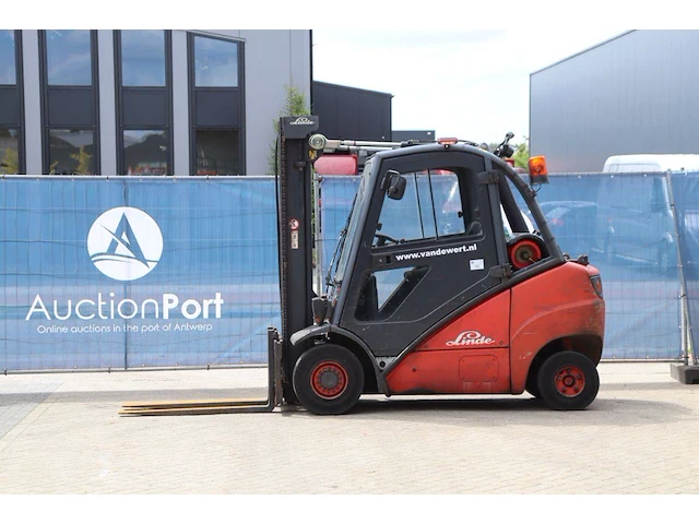 Heftruck linde h30t diesel 3000kg 2005 - afbeelding 1 van  1