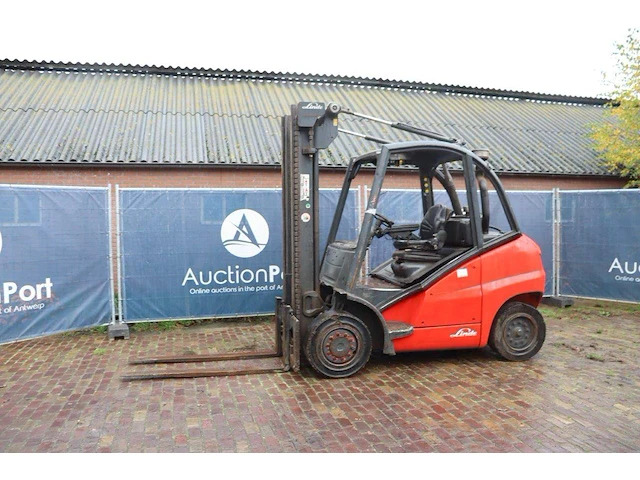 Heftruck linde h40d diesel 4000kg 2006 - afbeelding 1 van  1