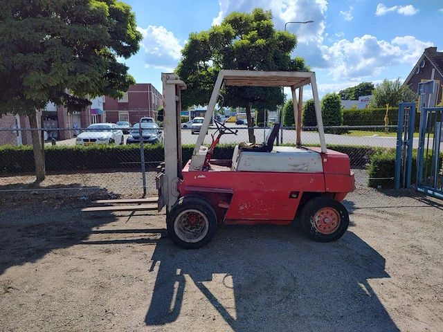 Heftruck linde h40d diesel 4000kg - afbeelding 1 van  1
