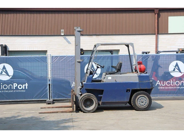 Heftruck linde h40t lpg 4000kg 3.5m 1977 - afbeelding 1 van  1
