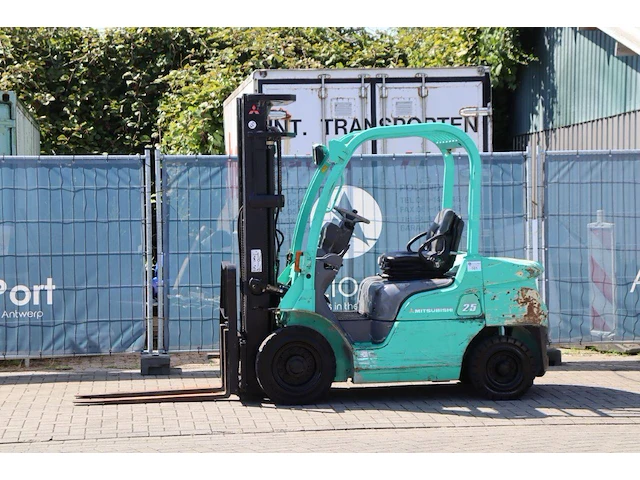 Heftruck mitsubishi fd25n diesel 2500kg 5.5m - afbeelding 1 van  1