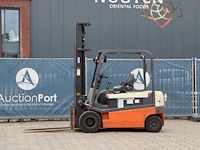 Heftruck nissan g002l25cu elektrisch 2500kg 6.0m 2002 - afbeelding 1 van  1