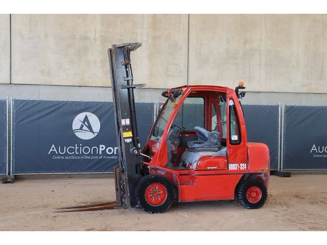 Heftruck nissan ug1d2a30lq diesel 3000kg 6m 2012 - afbeelding 1 van  1