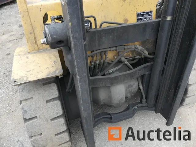 Heftruck + spoel klem caterpillar gp35k - afbeelding 13 van  30