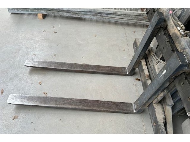 Heftruck still 3,5 ton - afbeelding 8 van  18