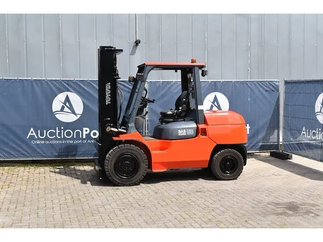 Heftruck toyota 42-7fda50 diesel 5000kg - afbeelding 1 van  1