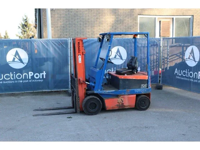 Heftruck toyota 4fb20 elektrisch 2000kg - afbeelding 1 van  1