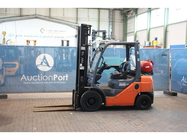Heftruck toyota 4y ecs lpg 2500kg 4.0m 2009 - afbeelding 1 van  1