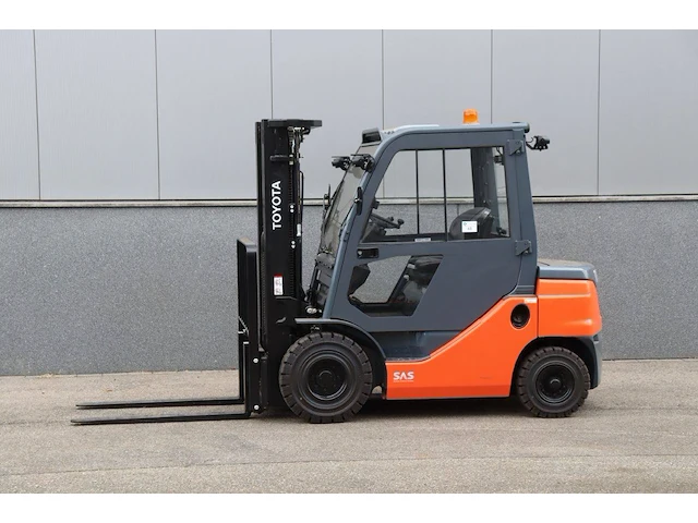 Heftruck toyota 52-8fdf25 diesel 2500kg 4.7m 2023 nieuw - afbeelding 1 van  1