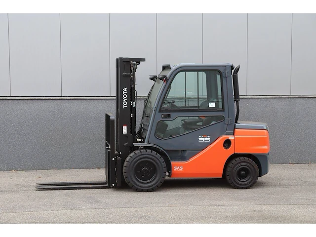 Heftruck toyota 52-8fdjf35 diesel 3500kg 4.3m 2023 nieuw - afbeelding 1 van  1