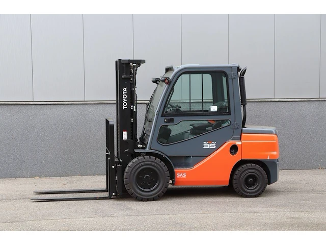 Heftruck toyota 52-8fdjf35 diesel 3500kg 4.3m 2023 nieuw - afbeelding 1 van  1