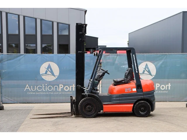 Heftruck toyota 62 6 fdf 25 diesel 2050kg 4.5m 1998 - afbeelding 1 van  1