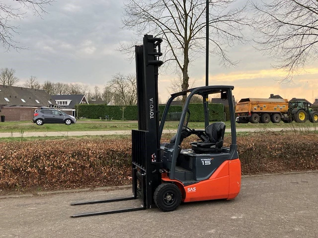 Heftruck toyota 8fbe15t elektrisch - afbeelding 1 van  1