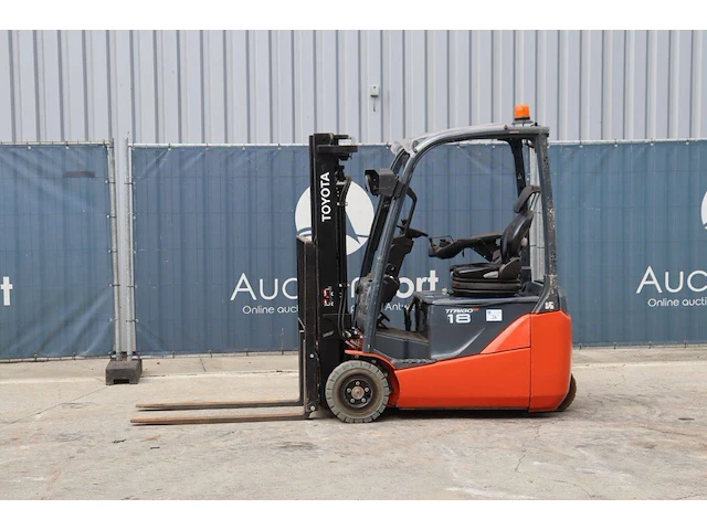 Heftruck toyota 8fbek18t elektrisch 1800kg 3.0m 2016 - afbeelding 1 van  1
